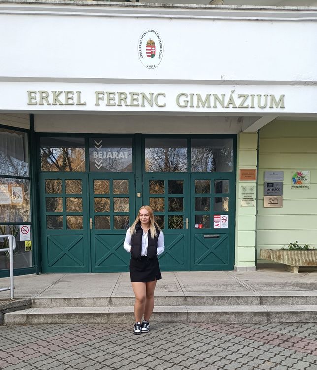 Gyula Implom József Középiskolai Helyesírási verseny